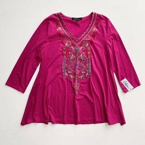 Calessa Nwt Pink Embroidered V Neck 3/4 Sleeve Tunic Top